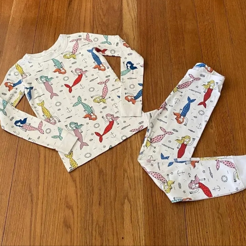 NWT Hanna Andersson Colorful Mermaid Pajama Organic Cotton 130 8